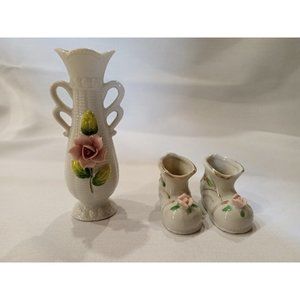 Made in Japan White Porcelain Figurine Vase and Baby Shoes Bundle (3c3)‎